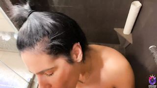 Fullos latin amerikai barátnő házipornó videója