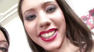 Legalporno - Alysa és Aspen análba baszva