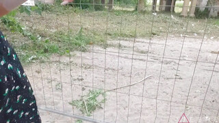 Izgató barátnő várja a kárót