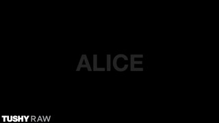 TUSHYRAW - Alice Pink feneke bekúrva