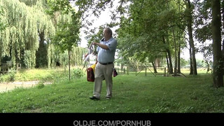 Oldje - Vén srác keféli a tini nőcit