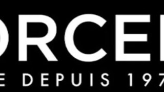 Dorcelclub.com - dupla néger csajszi megosztozik egy srácon