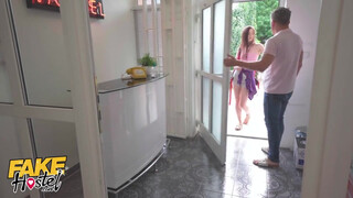 Fake Hostel - Tini csajok bekúrva alaposan