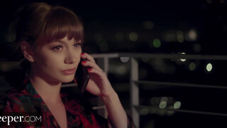 Ashley Lane és Naomi Swann barna csávóval dugnak - Deeper