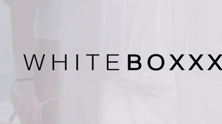 WhiteBoxxx - Katy Rose fullos cseh bige és a szűk kicsike muffja