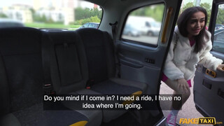Fake Taxi - Vékony méretes kannás kolumbiai lány