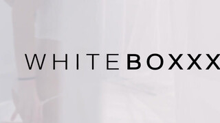 WHITEBOXXX - Kaisa Nord a méretes didkós orosz csajszi