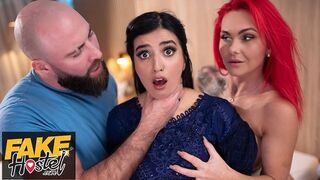 Szégyenlős pakisztáni kisasszony felébred szexuálisan egy hármasban perverz brit párral